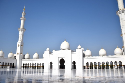 Dubai e la vicina Abu Dhabi - Journeydraft - Grand Mosque Abu Dhabi