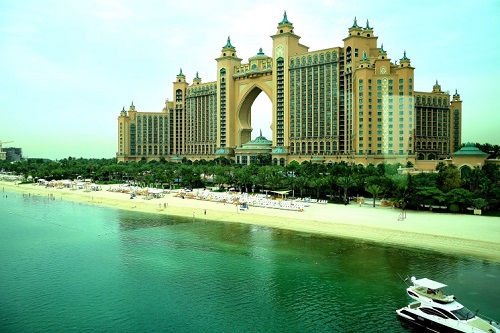 Dubai, cosa vedere e cosa fare - dune surfing - Journeydraft - Dubai Palm Jumeirah Atlantis