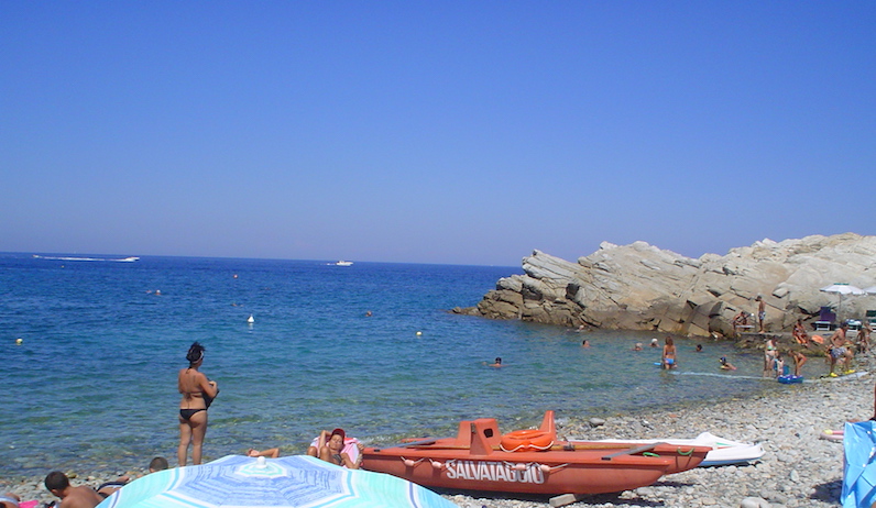 Isola d'Elba - mare, escursioni e buon cibo - Journeydraft - Spiaggia